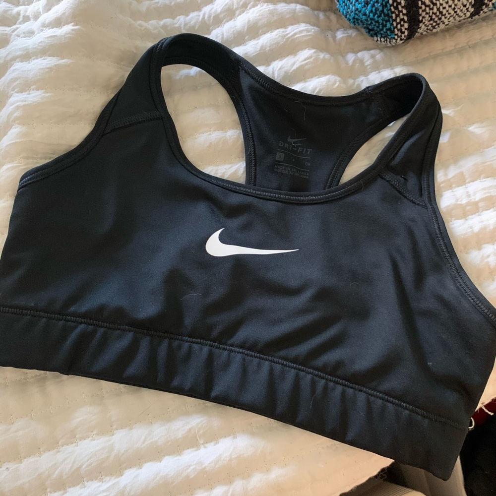 Nike back sports bra
